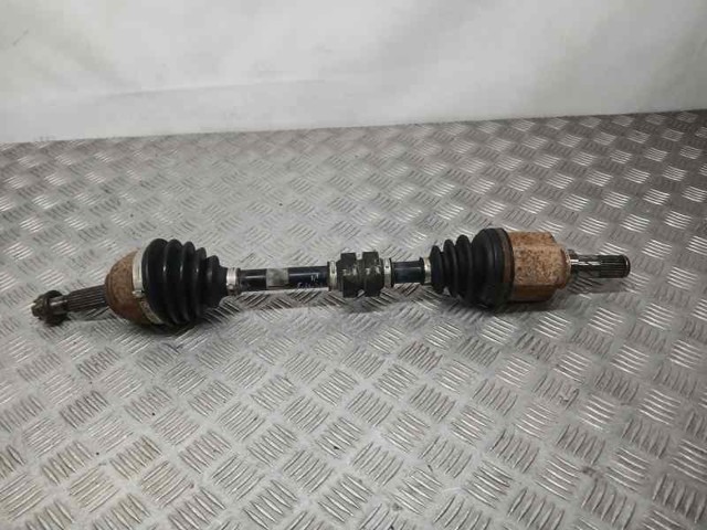 Półoś napędowa przednia lewa 39101BC600 NISSAN