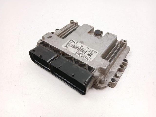 Sterownik silnika 391032A715 HYUNDAI