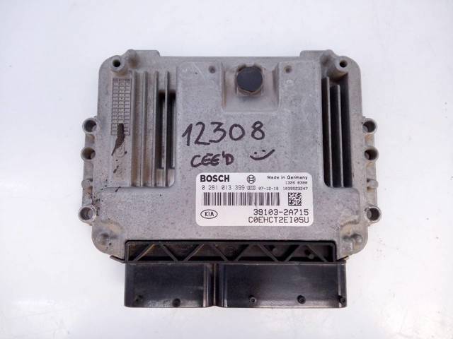 Sterownik silnika 391032A715 HYUNDAI