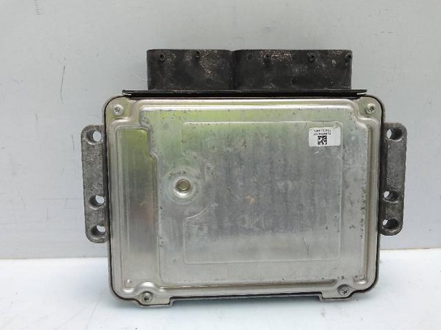 Sterownik silnika KIA Sorento 1 JC