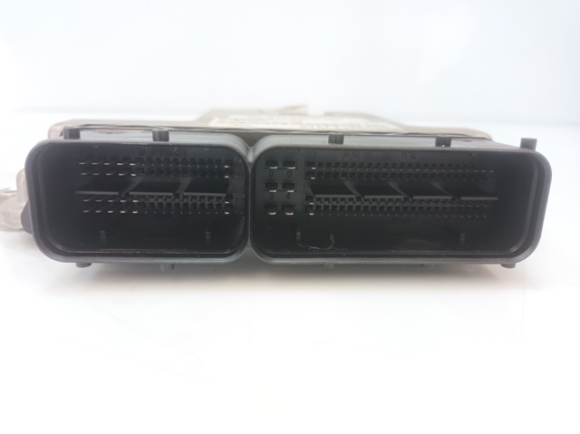 Sterownik silnika KIA Sorento 1 JC