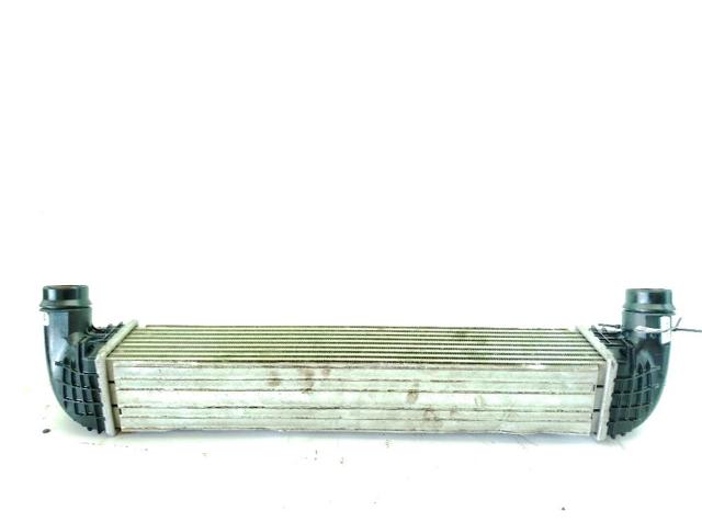 Chłodnica intercoolera 39185908 OPEL