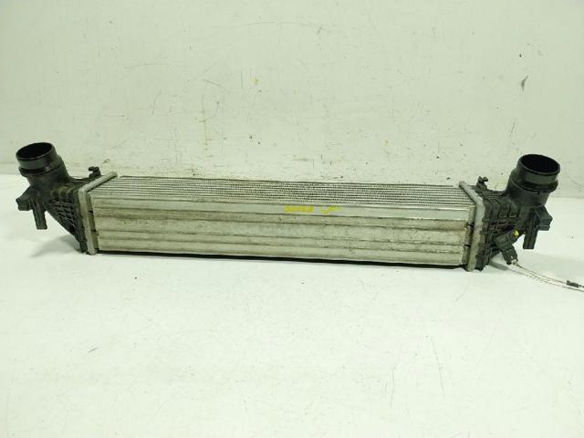 Chłodnica intercoolera 39185908 OPEL