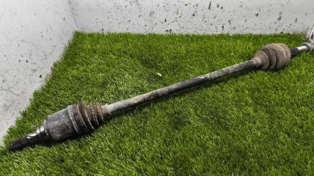 Półoś tylna 39600JD60A NISSAN