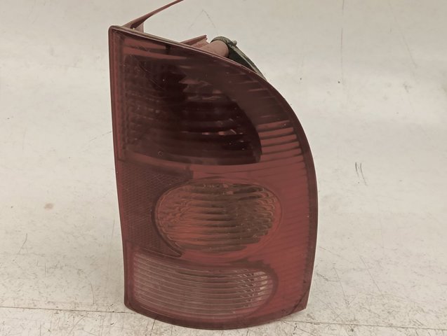 Lampa zespolona tylna prawa 39680751 RENAULT