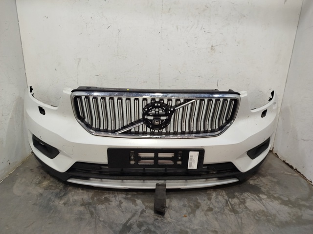 Kupić Zderzak przedni Volvo XC40  536 w dobrej cenie