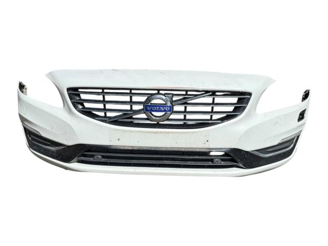 Zderzak przedni do Volvo S60 134