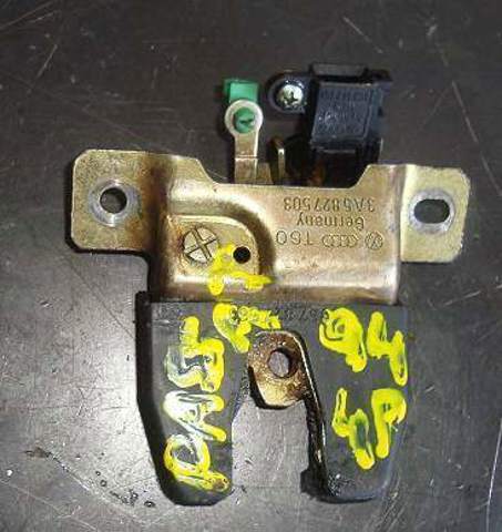 Zamek klapy bagażnika (3/5 drzwi tylnych) Volkswagen Vento 1H2