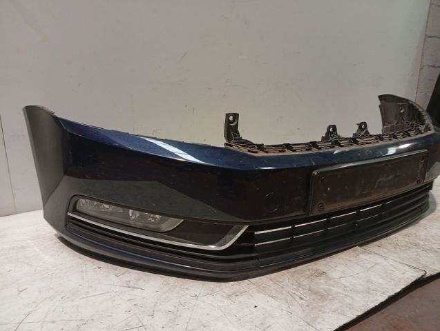 Zderzak przedni 3AA807221 VAG