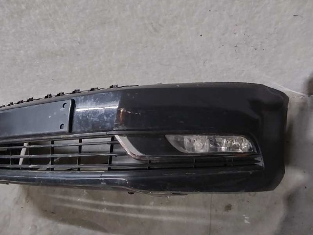 Zderzak przedni Volkswagen Passat 362