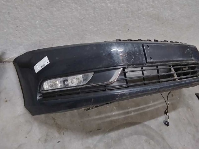 Zderzak przedni Volkswagen Passat 362