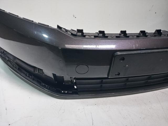 Zderzak przedni Volkswagen Passat 362