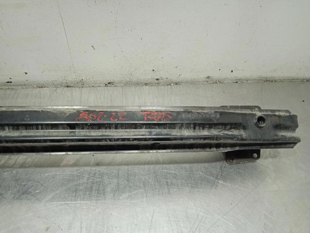 Wzmocnienie zderzaka przedniego Volkswagen Passat 362