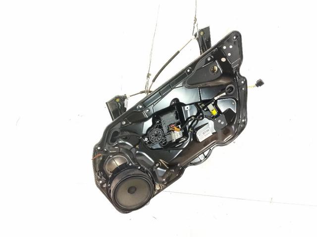 Mechanizm podnoszenia szyby drzwi przednich prawych 3AA837462B VAG