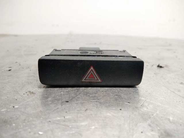 Przycisk włączania światła awaryjnego 3AA9535091QB VAG