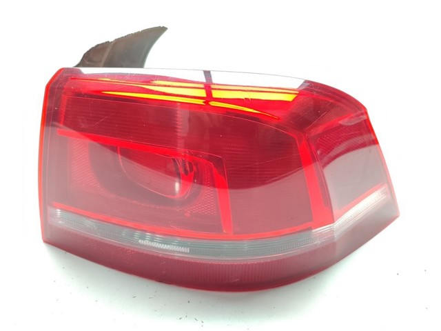 Lampa zespolona tylna prawa zewnętrzna 3AE945096C VAG