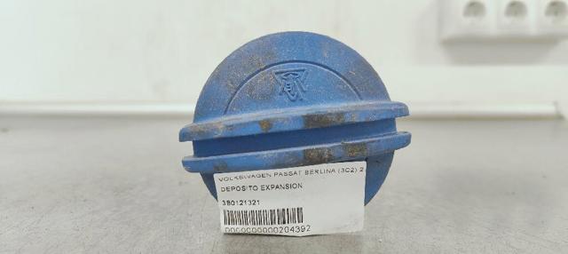 Pokrywa (korek) zbiornika wyrównawczego 3B0121321 VAG