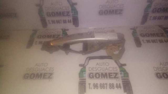 Pałąk zewnętrznej klamki drzwi przednich prawej 3B0837886E VAG