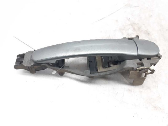 Pałąk zewnętrznej klamki drzwi przednich prawej 3B0837886E VAG