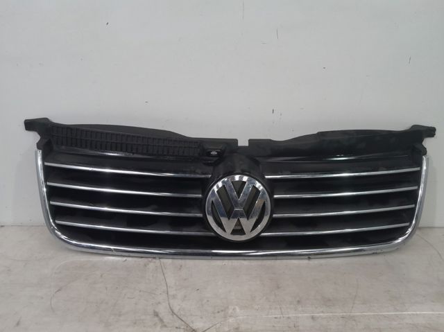 Atrapa chłodnicy 3B0853651L VAG