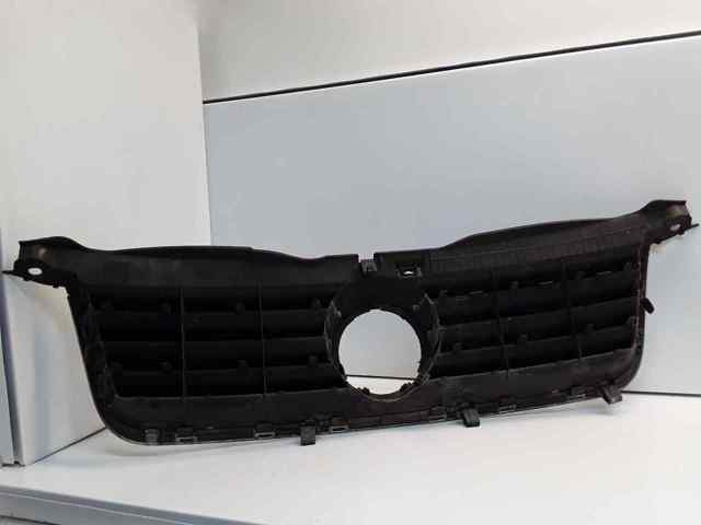 Atrapa chłodnicy 3B0853651L VAG