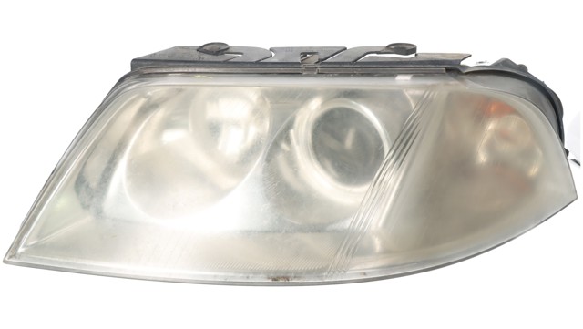 Reflektor lewy 3B0941015AK VAG