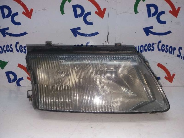 Reflektor prawy 3B0941018K VAG