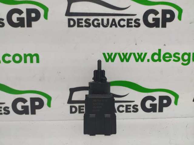 Czujnik włącznika świała stop 3B0945511C VAG