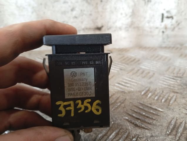 Przycisk włączania światła awaryjnego 3B0953235D VAG