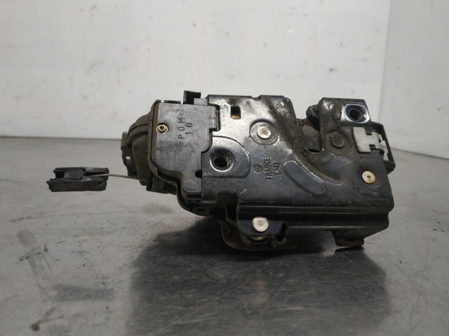 Zamek drzwi przednich lewych 3B1837015A VAG