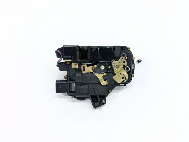 Zamek drzwi przednich lewych 3B1837015A VAG