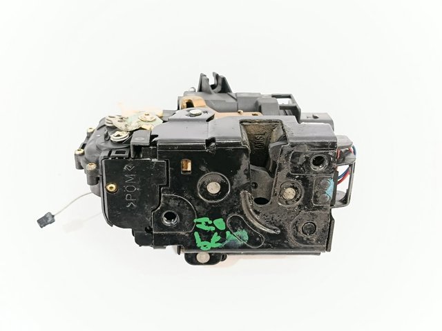 Zamek drzwi przednich lewych 3B1837015A VAG