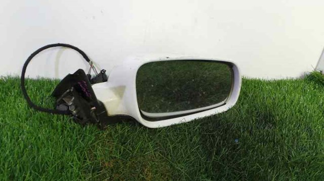 Lusterko wsteczne prawe Skoda SuperB 1 3U4