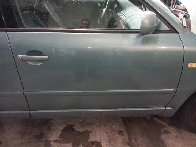 Drzwi przednie prawe 3B4831052BE VAG