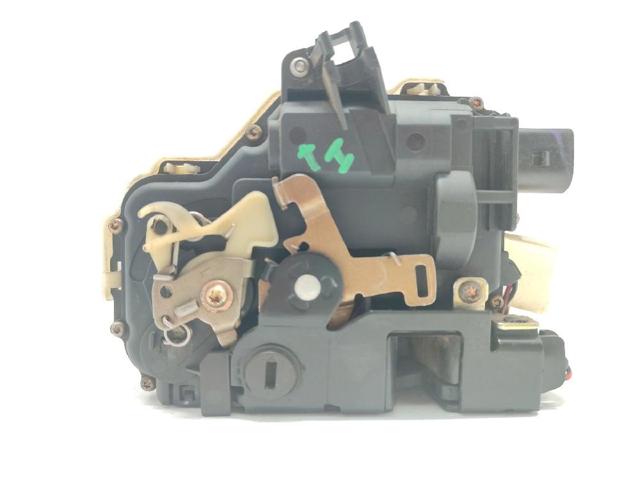 Zamek drzwi tylnych lewych 3B4839015AL VAG