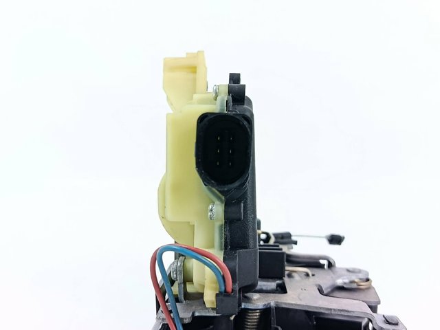 Zamek drzwi tylnych lewych 3B4839015AL VAG