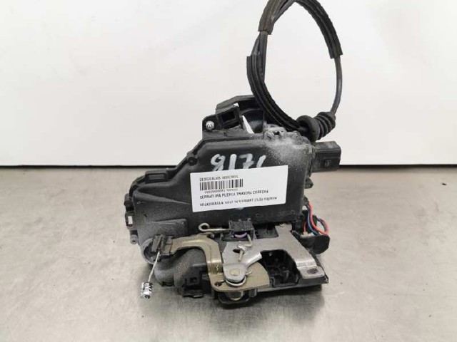 Zamek drzwi tylnych prawych 3B4839016M VAG