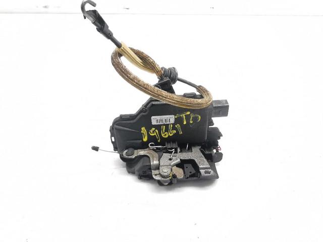 Zamek drzwi tylnych prawych 3B4839016M VAG