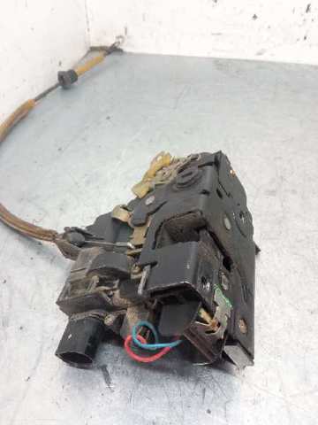 Zamek drzwi tylnych prawych 3B4839016M VAG