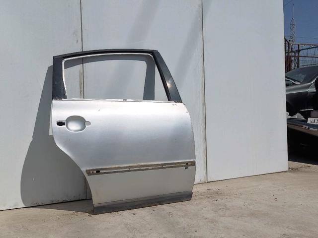 Drzwi tylne prawe 3B5833052AB VAG