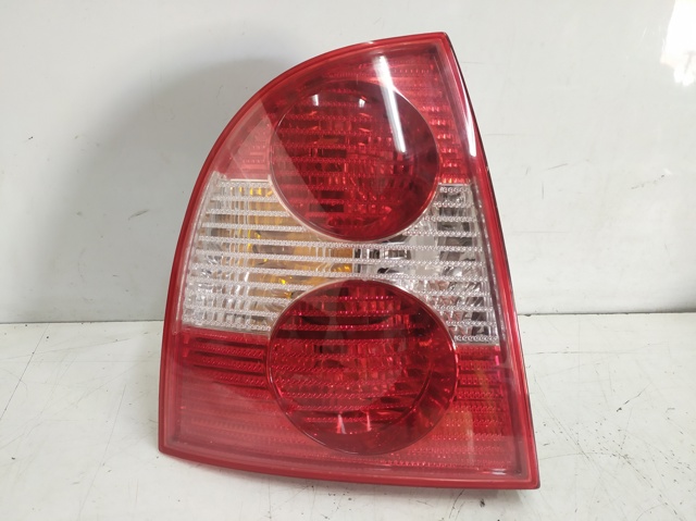 Lampa zespolona tylna lewa 3B5945095AE VAG