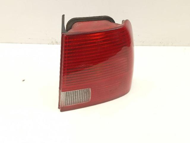 Lampa zespolona tylna prawa 3B5945096F VAG