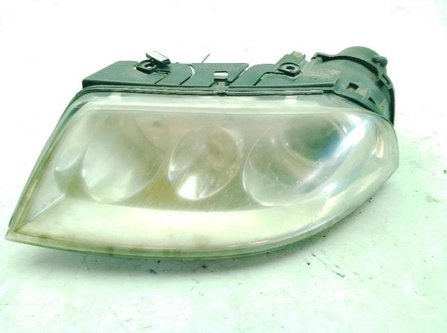 Reflektor lewy 3B7941017M VAG