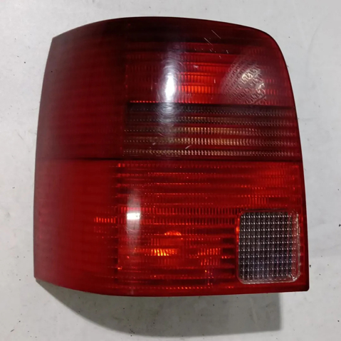 Lampa zespolona tylna lewa 3B9945095F VAG