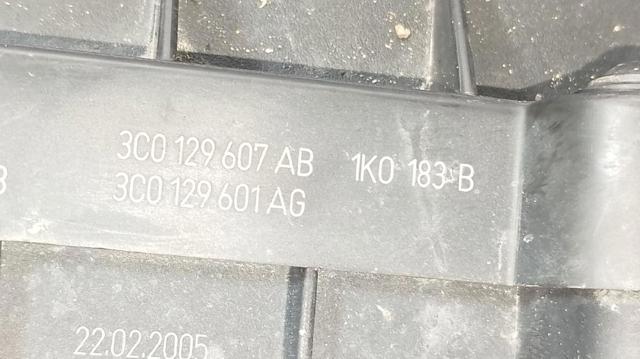Obudowa filtra powietrza 3C0129607AB VAG