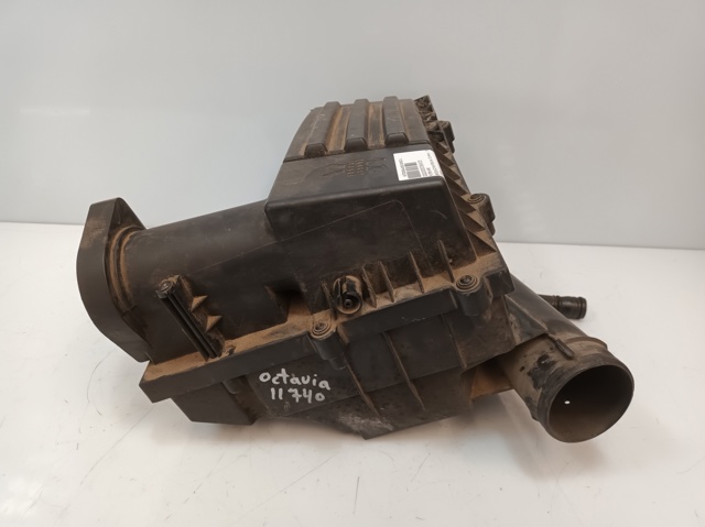 Obudowa filtra powietrza 3C0129607AD VAG