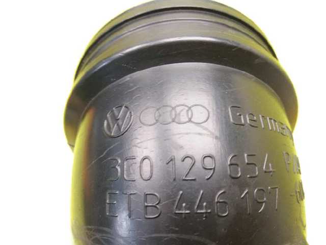 Króciec powietrza, przepływomierz Audi A3 8P1