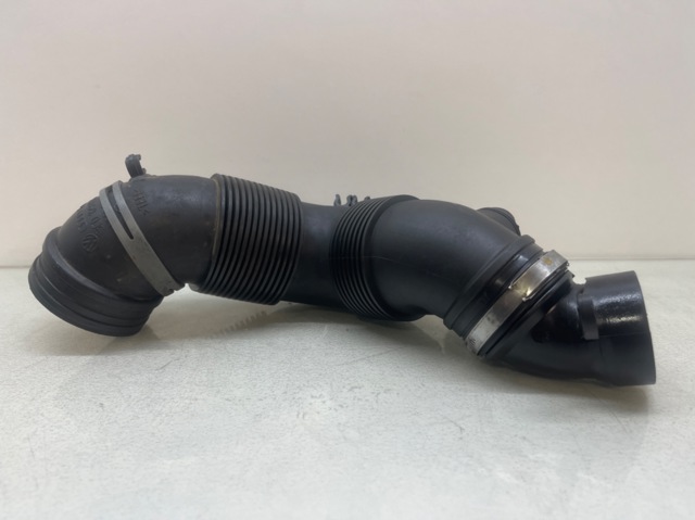 Króciec powietrza, przepływomierz Audi A3 8P1