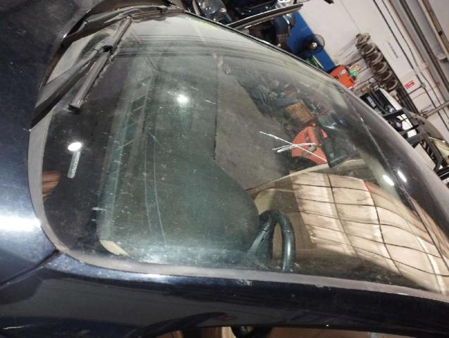 Szyba przednia Volkswagen Passat 3C2