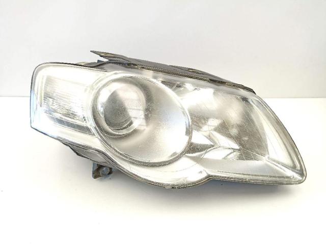 Reflektor prawy 3C0941006M VAG